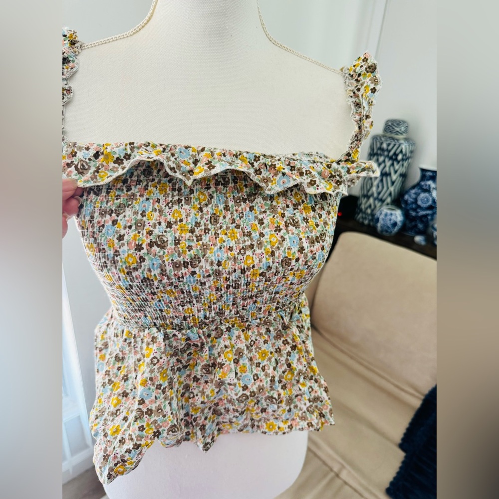 SHEIN Floral Smocked Ruffle Top